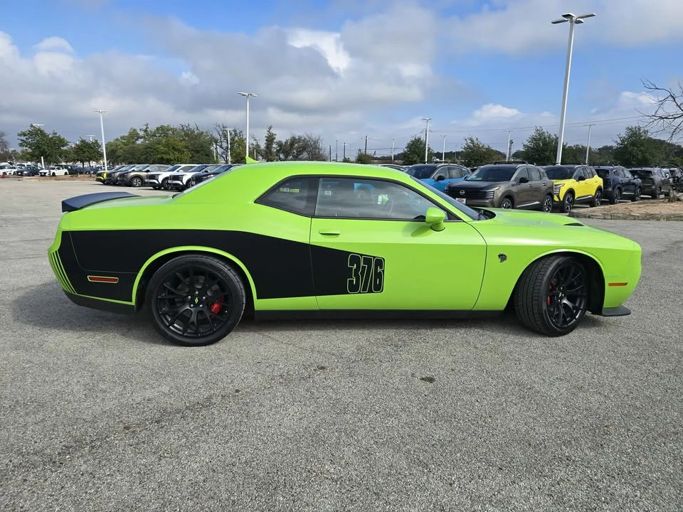 2015 Dodge Challenger SRT Hellcat 3rd Gen - Image 8 of 13