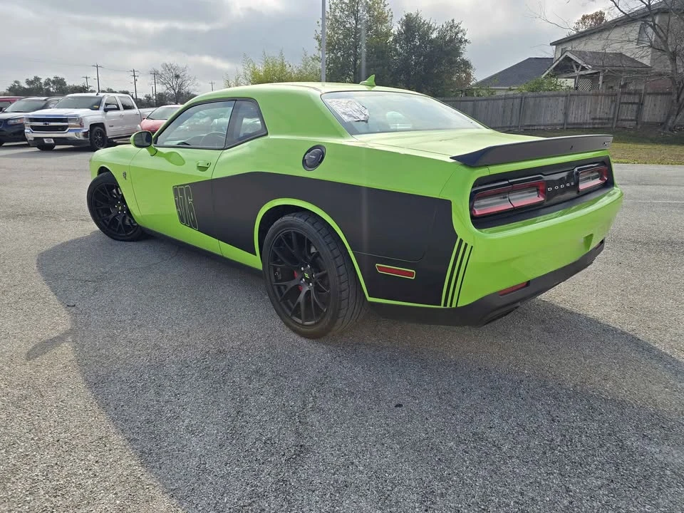 2015 Dodge Challenger SRT Hellcat 3rd Gen - Image 5 of 13