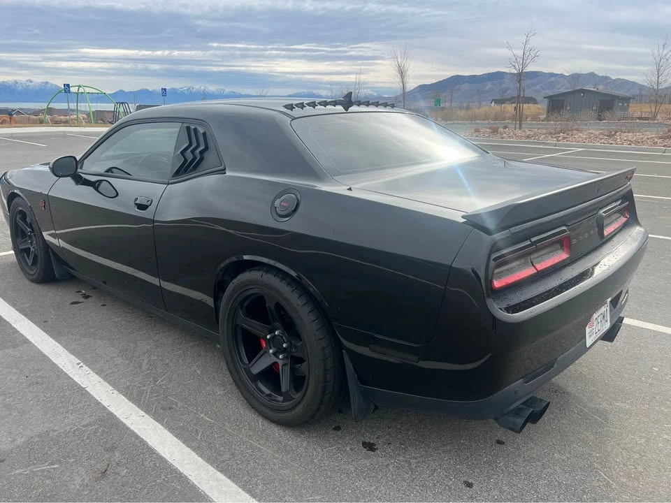 2015 Dodge Challenger 3rd Gen - Image 10 of 19