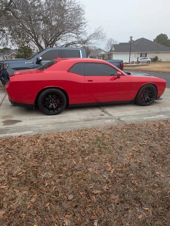 2015 Dodge Challenger SRT Hellcat 3rd Gen - Image 5 of 20