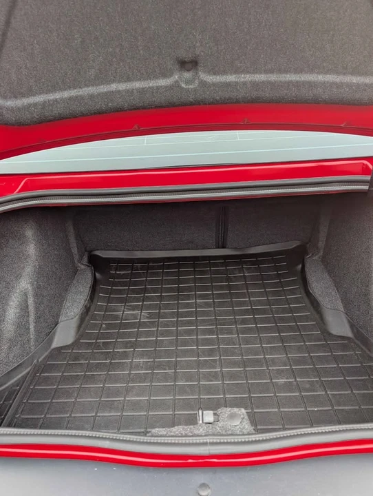 2015 Dodge Challenger SRT Hellcat 3rd Gen - Image 17 of 20