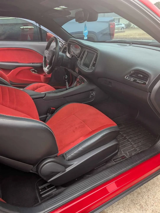 2015 Dodge Challenger SRT Hellcat 3rd Gen - Image 7 of 20
