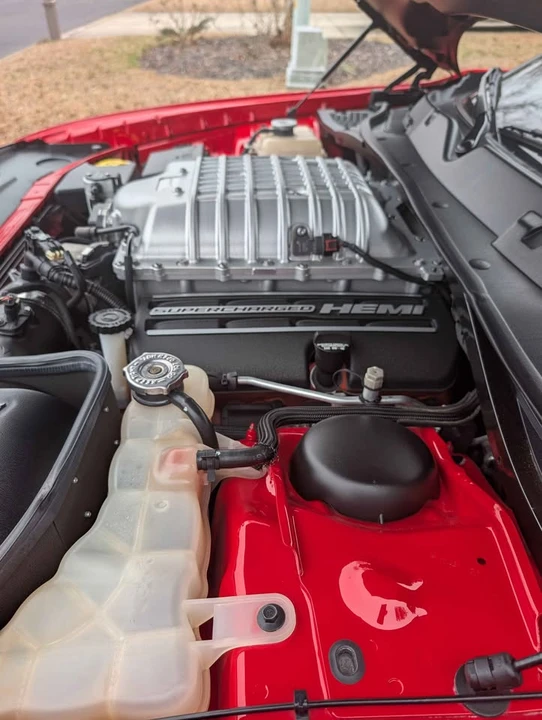 2015 Dodge Challenger SRT Hellcat 3rd Gen - Image 12 of 20