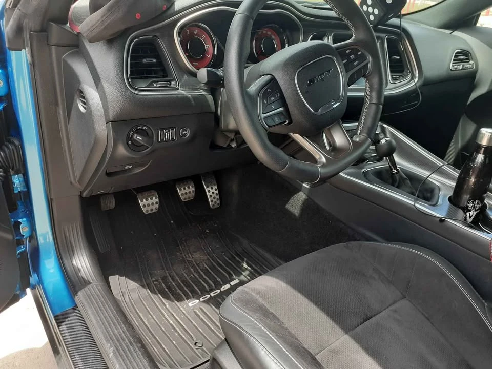 2015 Dodge Challenger SRT Hellcat 3rd Gen - Image 5 of 11