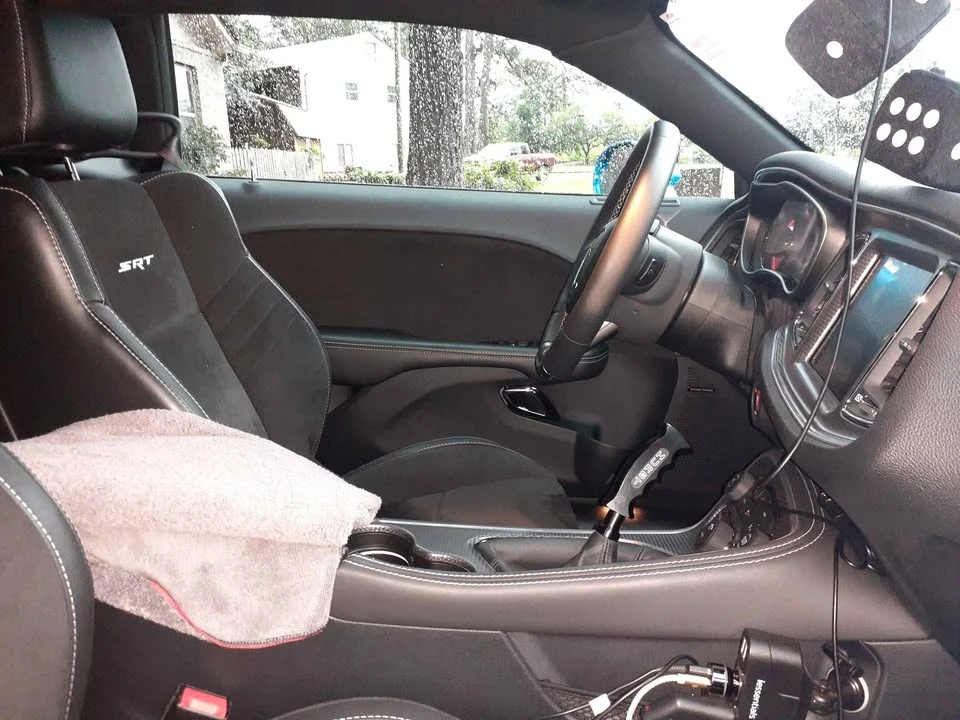 2015 Dodge Challenger SRT Hellcat 3rd Gen - Image 4 of 11