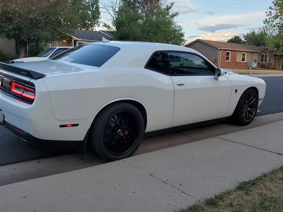 2015 Dodge Challenger SRT Hellcat 3rd Gen - Image 18 of 19