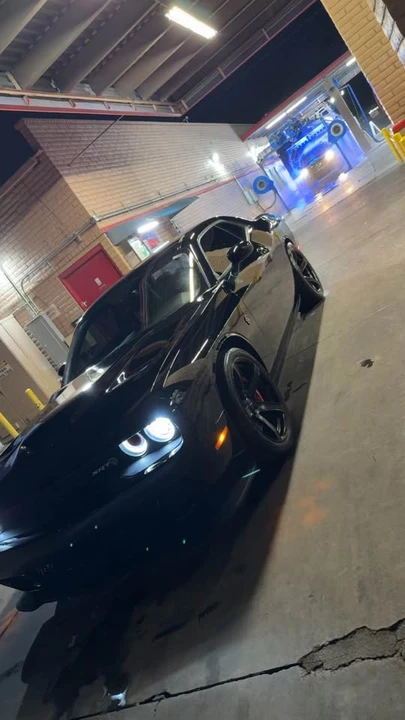 2015 Dodge Challenger SRT Hellcat 3rd Gen - Image 2 of 12
