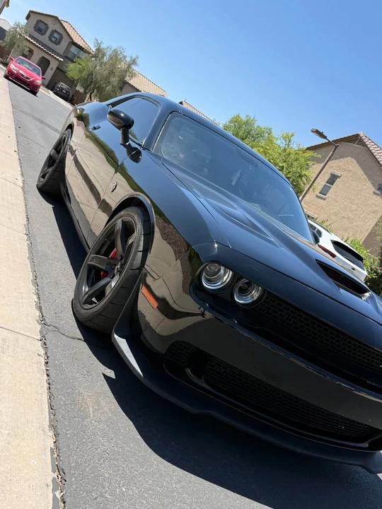 2015 Dodge Challenger SRT Hellcat 3rd Gen - Image 4 of 12