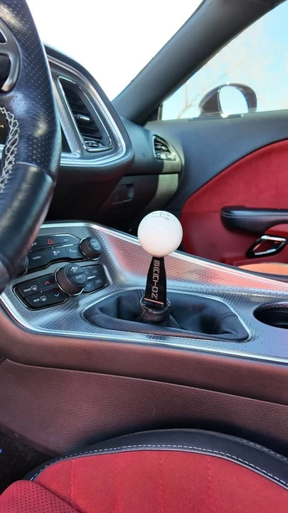 2015 Dodge Challenger SRT Hellcat 3rd Gen - Image 10 of 12