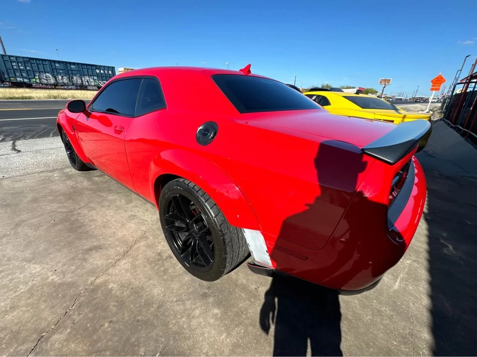 2015 Dodge Challenger SRT Hellcat 3rd Gen - Image 4 of 10