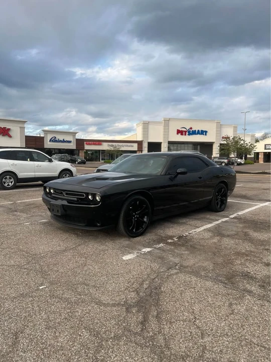 2015 Dodge Challenger 3rd Gen - Image 2 of 5