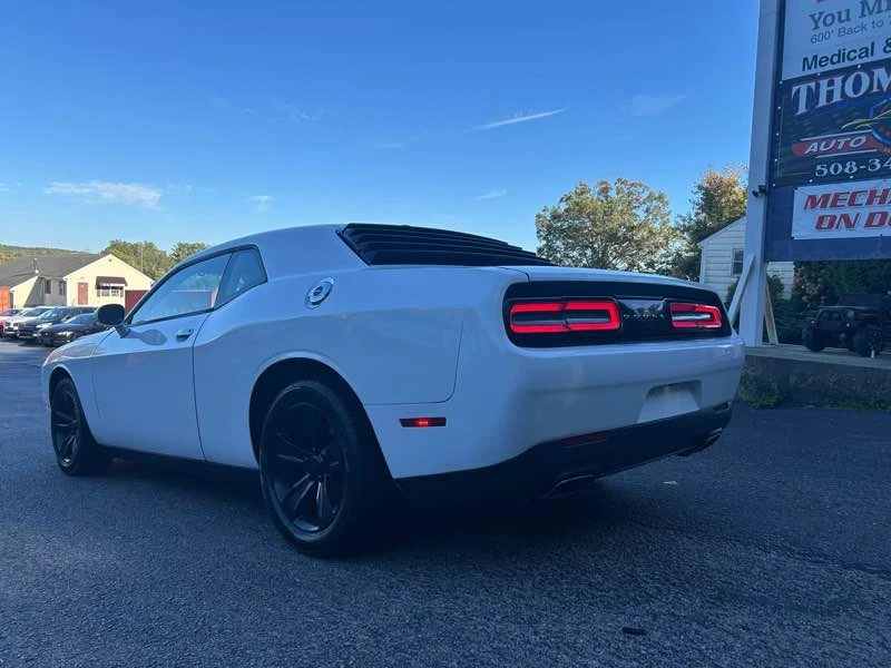 2015 Dodge Challenger 3rd Gen - Image 3 of 15