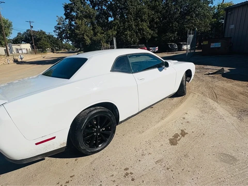 2015 Dodge Challenger 3rd Gen - Image 3 of 19