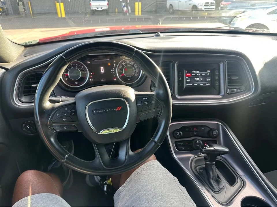 2015 Dodge Challenger 3rd Gen - Image 8 of 11