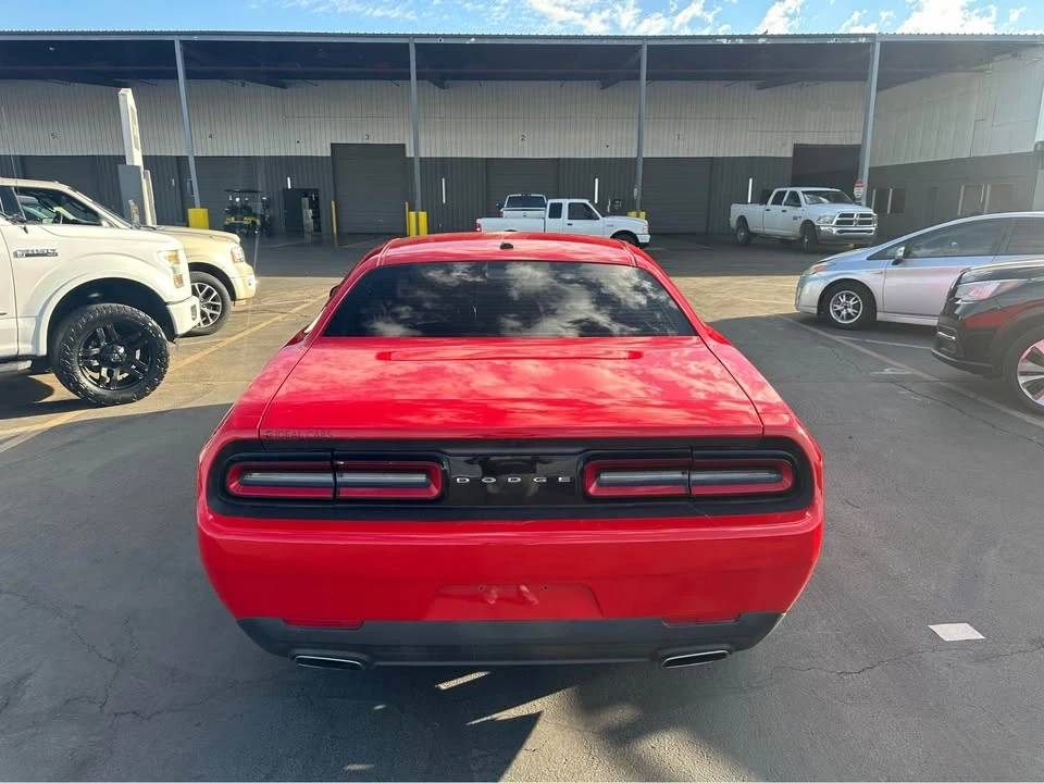 2015 Dodge Challenger 3rd Gen - Image 5 of 11
