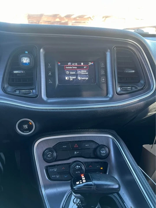 2015 Dodge Challenger 3rd Gen - Image 12 of 14