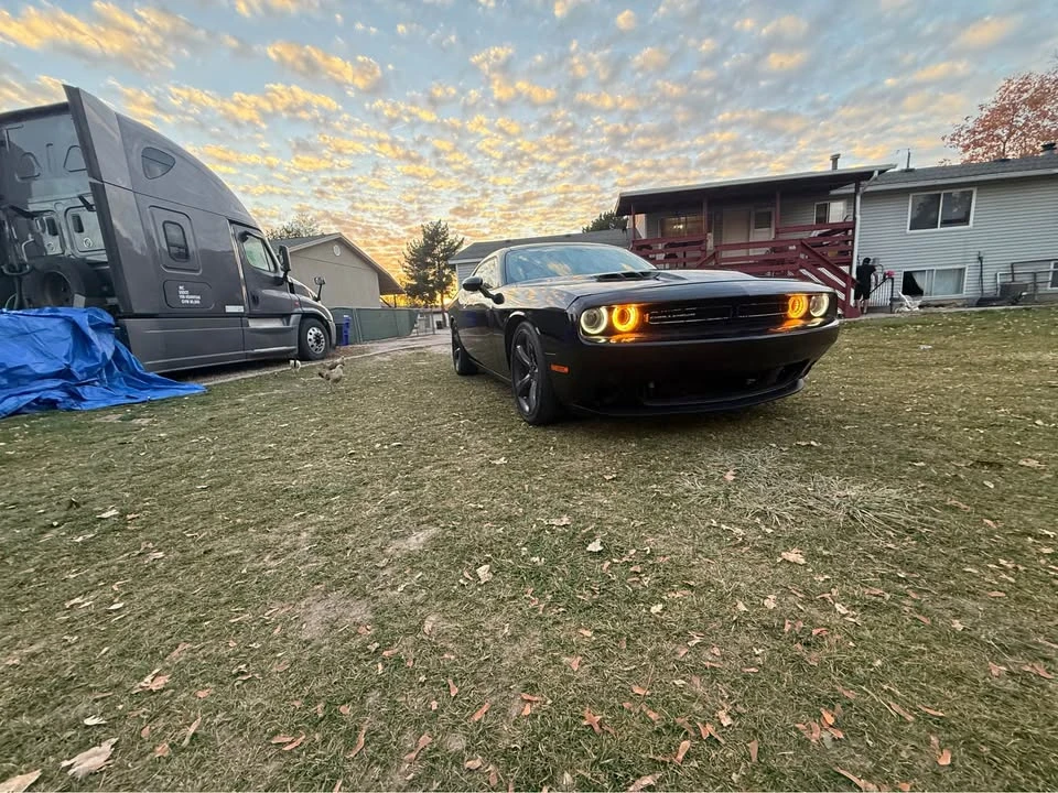 2015 Dodge Challenger 3rd Gen - Image 2 of 17