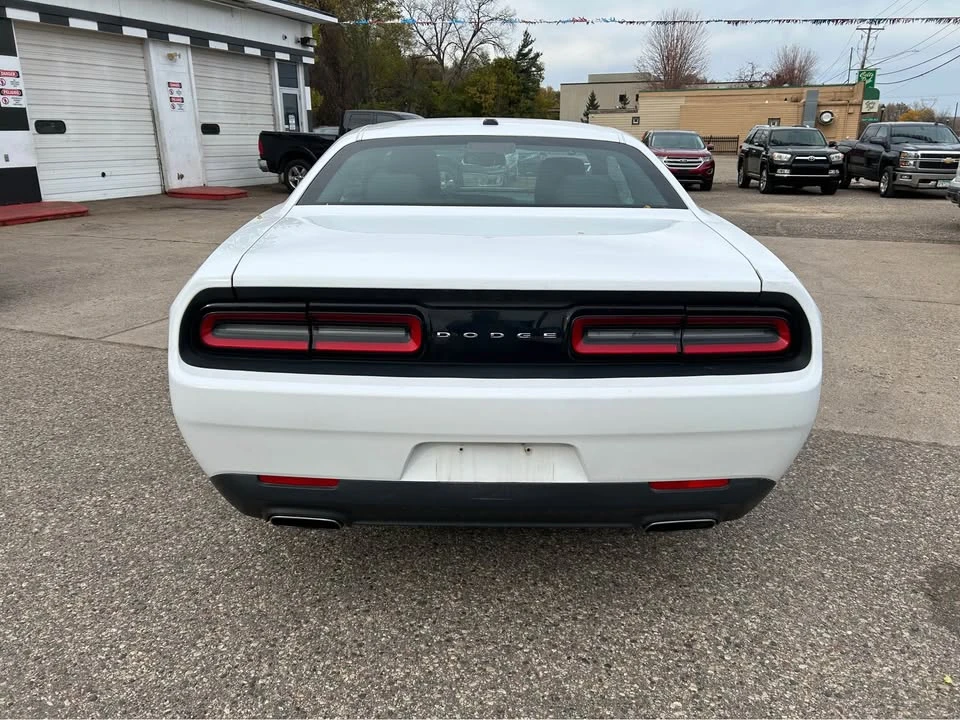 2015 Dodge Challenger 3rd Gen - Image 3 of 16
