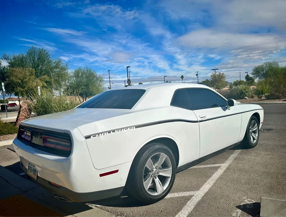 2015 Dodge Challenger 3rd Gen - Image 5 of 14
