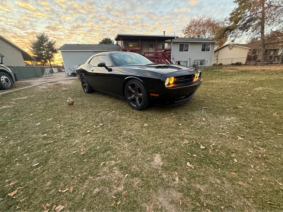 2015 Dodge Challenger 3rd Gen - Image 6 of 17