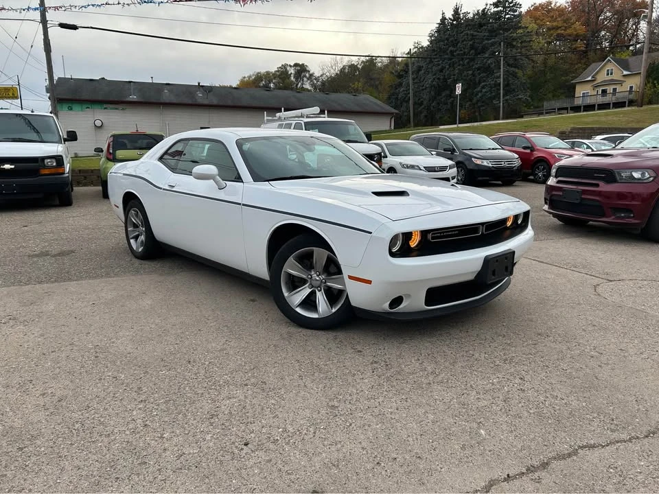 2015 Dodge Challenger 3rd Gen - Image 6 of 16