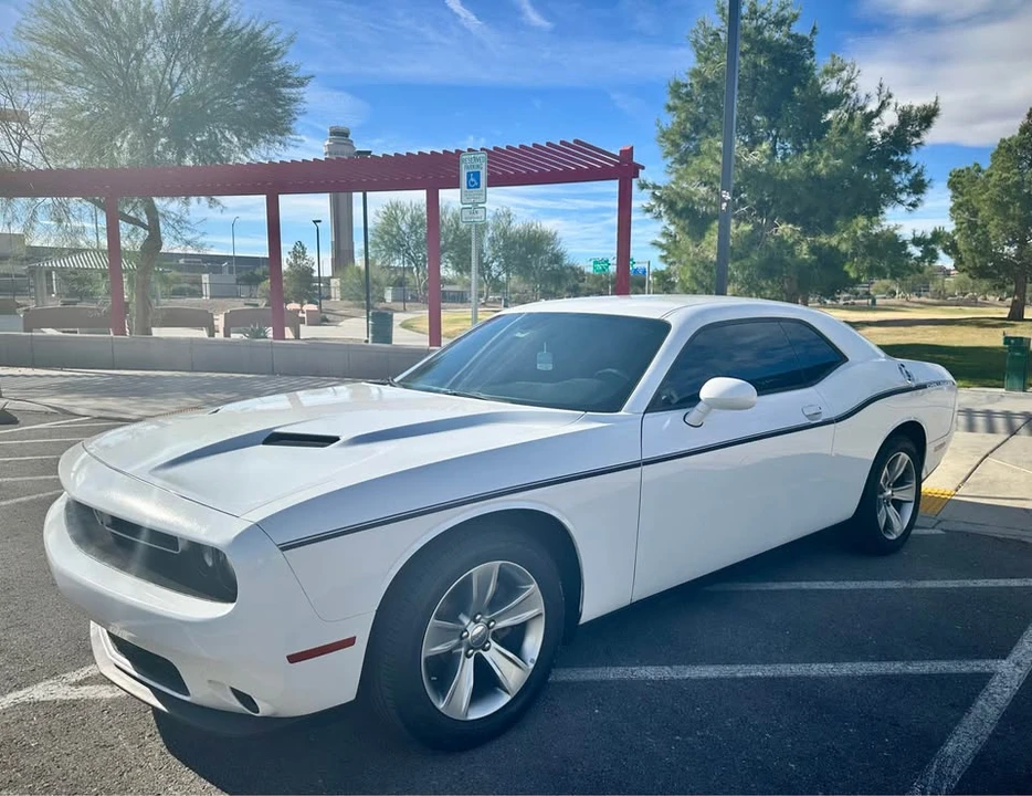2015 Dodge Challenger 3rd Gen - Image 2 of 14