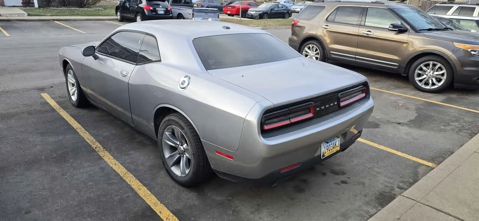 2015 Dodge Challenger 3rd Gen - Image 9 of 18