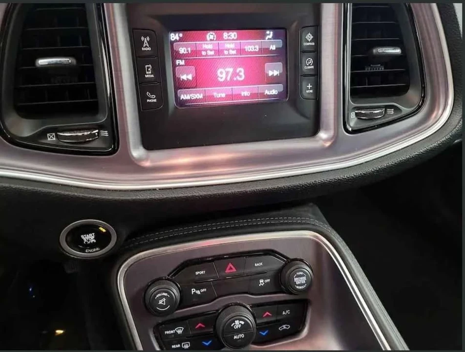 2015 Dodge Challenger 3rd Gen - Image 13 of 18
