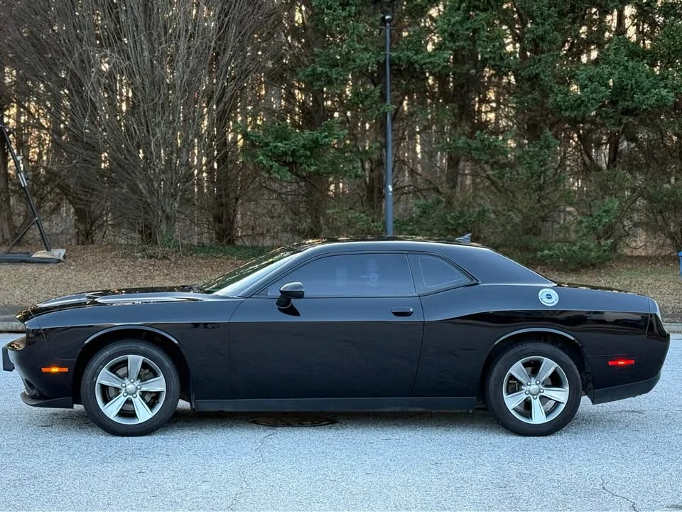 2015 Dodge Challenger 3rd Gen - Image 6 of 11