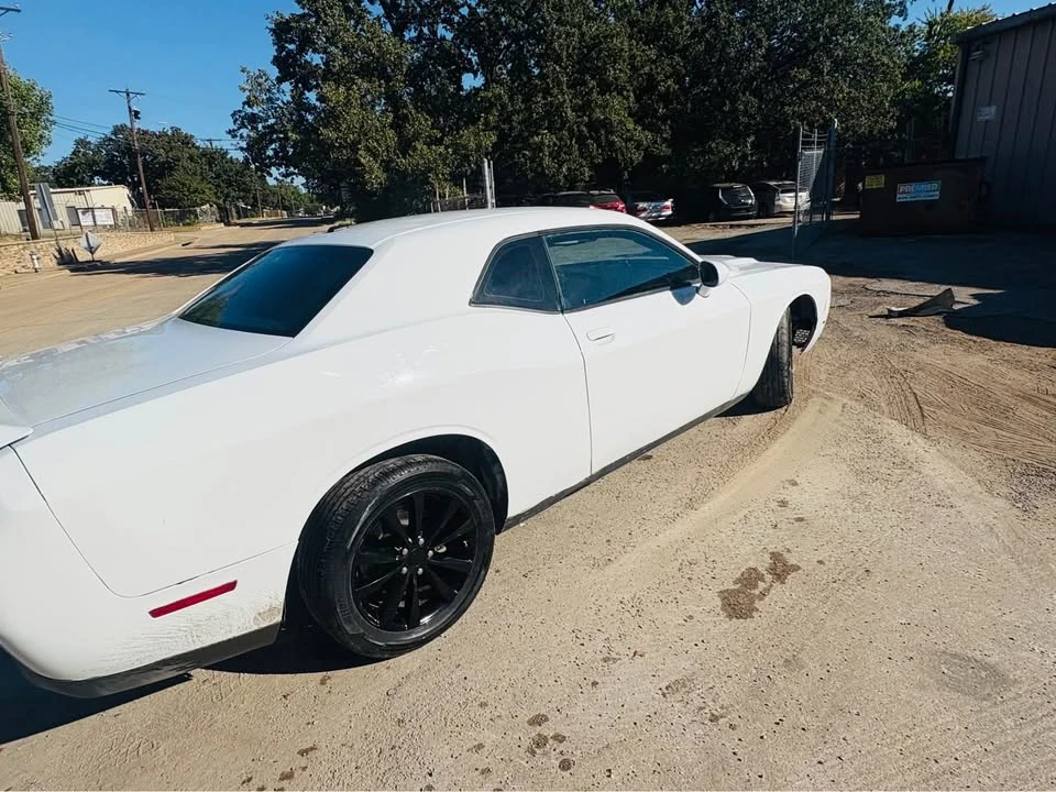 2015 Dodge Challenger 3rd Gen - Image 18 of 20