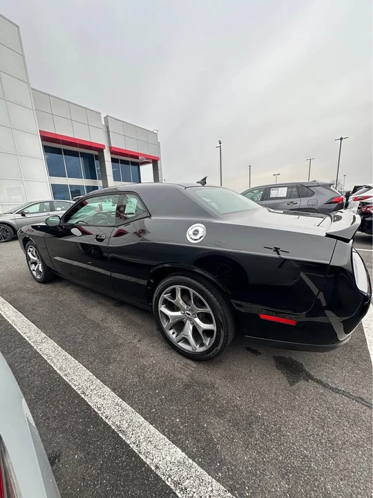2015 Dodge Challenger 3rd Gen - Image 7 of 9