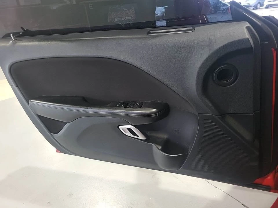 2015 Dodge Challenger 3rd Gen - Image 9 of 11