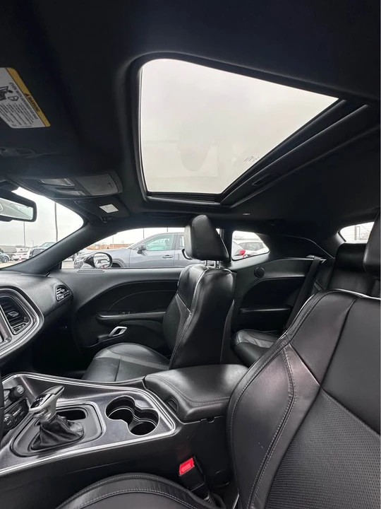 2015 Dodge Challenger 3rd Gen - Image 6 of 9