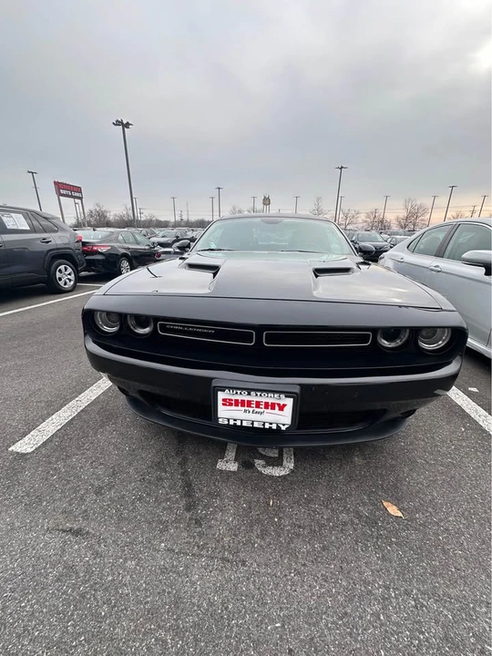 2015 Dodge Challenger 3rd Gen - Image 2 of 9