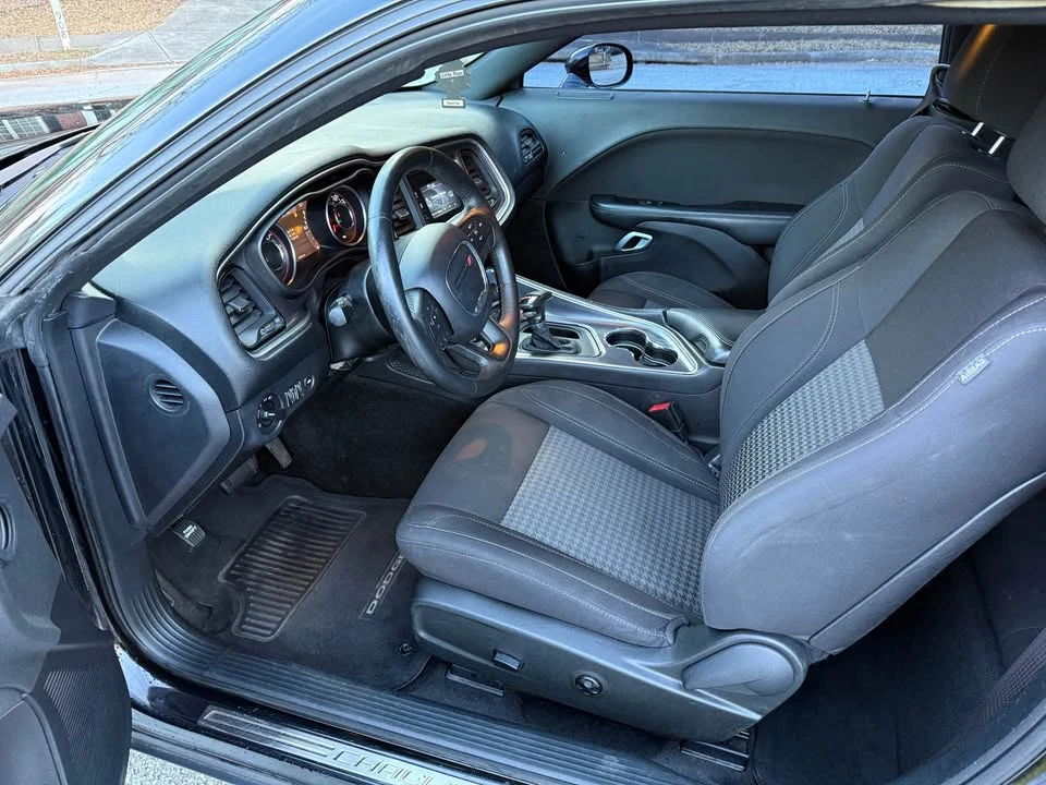 2015 Dodge Challenger 3rd Gen - Image 8 of 11