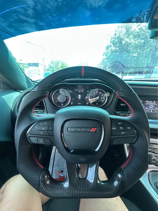 2015 Dodge Challenger 3rd Gen - Image 8 of 9