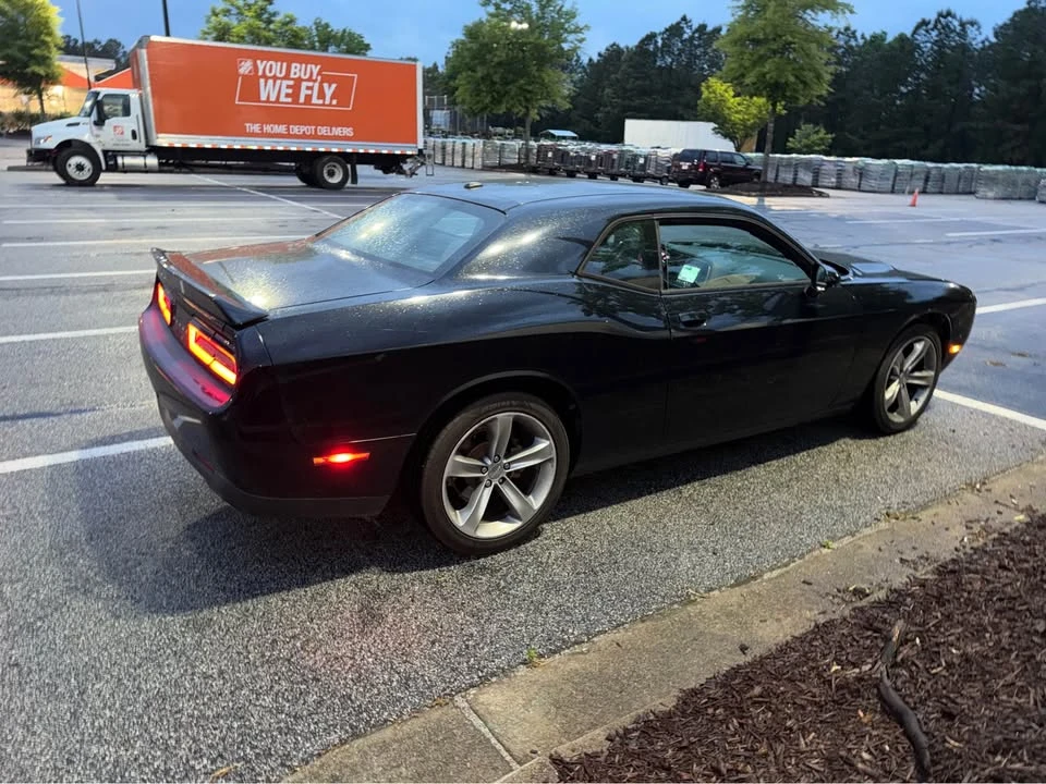 2015 Dodge Challenger 3rd Gen - Image 5 of 6