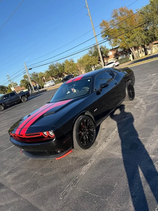 2015 Dodge Challenger 3rd Gen - Image 5 of 9