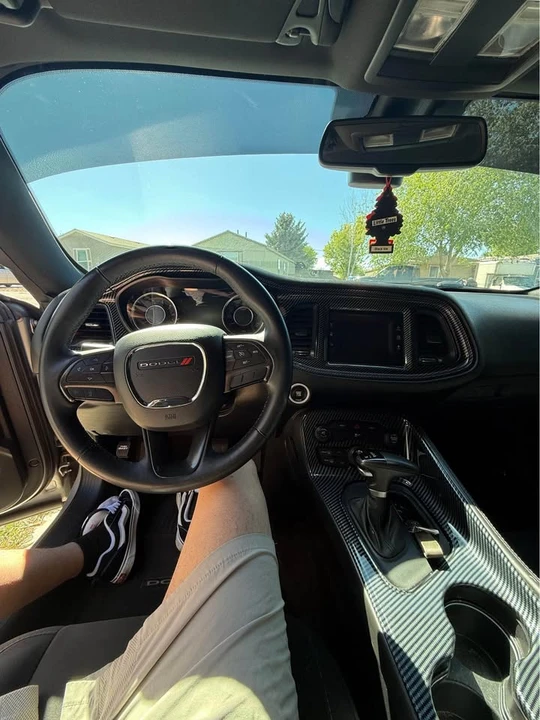 2015 Dodge Challenger 3rd Gen - Image 8 of 9