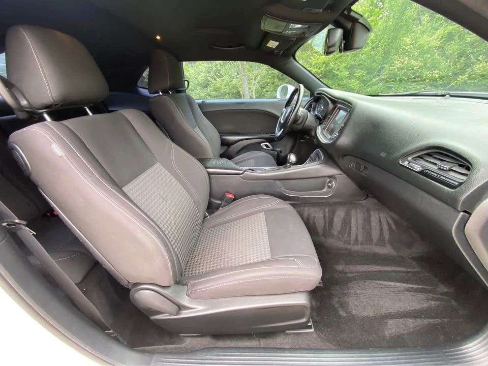 2015 Dodge Challenger 3rd Gen - Image 12 of 19