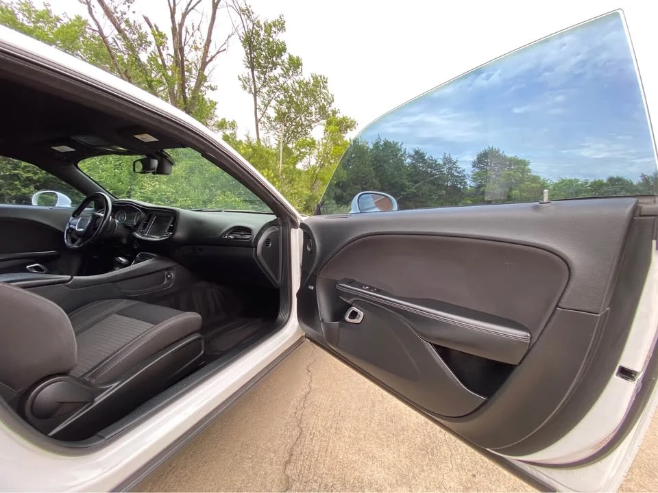 2015 Dodge Challenger 3rd Gen - Image 11 of 19