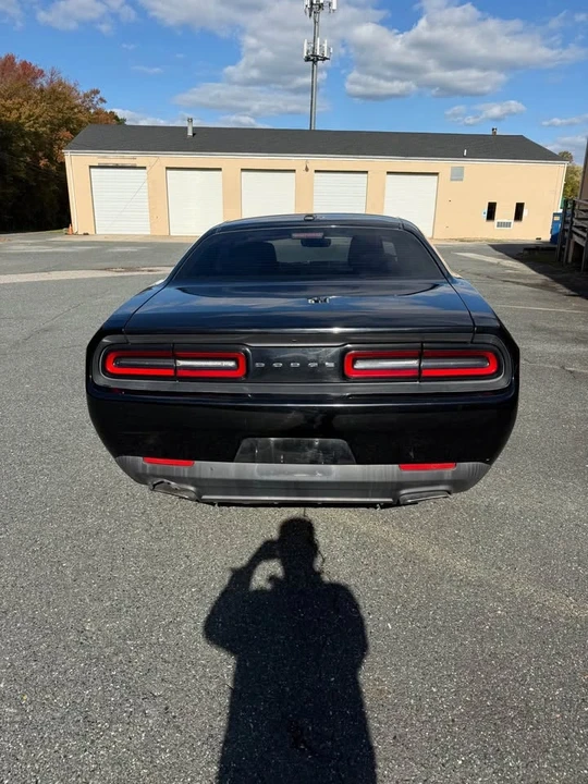 2015 Dodge Challenger 3rd Gen - Image 7 of 19