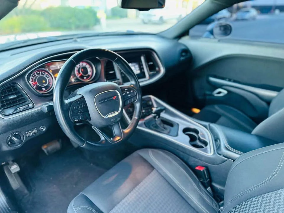 2015 Dodge Challenger 3rd Gen - Image 7 of 16