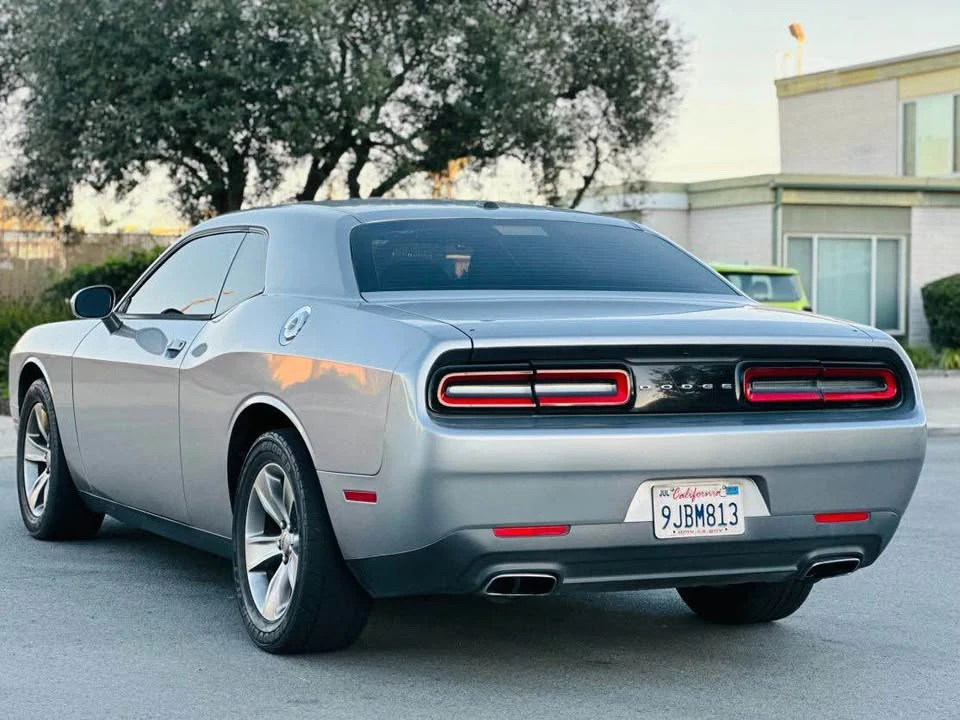2015 Dodge Challenger 3rd Gen - Image 6 of 16