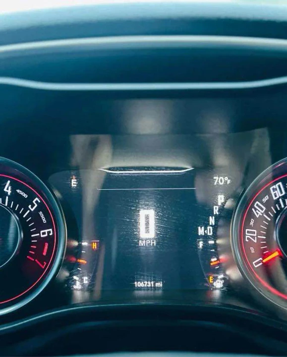 2015 Dodge Challenger 3rd Gen - Image 15 of 16
