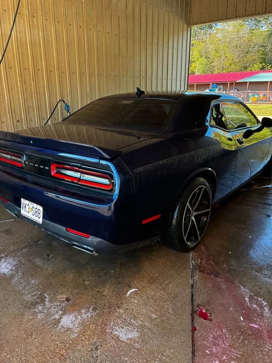 2015 Dodge Challenger 3rd Gen - Image 10 of 11