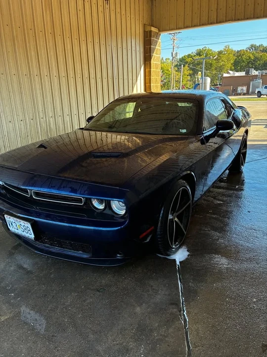 2015 Dodge Challenger 3rd Gen - Image 8 of 11