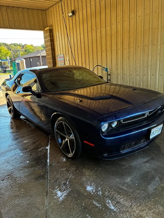 2015 Dodge Challenger 3rd Gen - Image 6 of 11