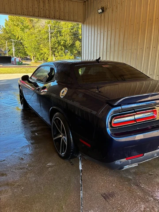 2015 Dodge Challenger 3rd Gen - Image 9 of 11