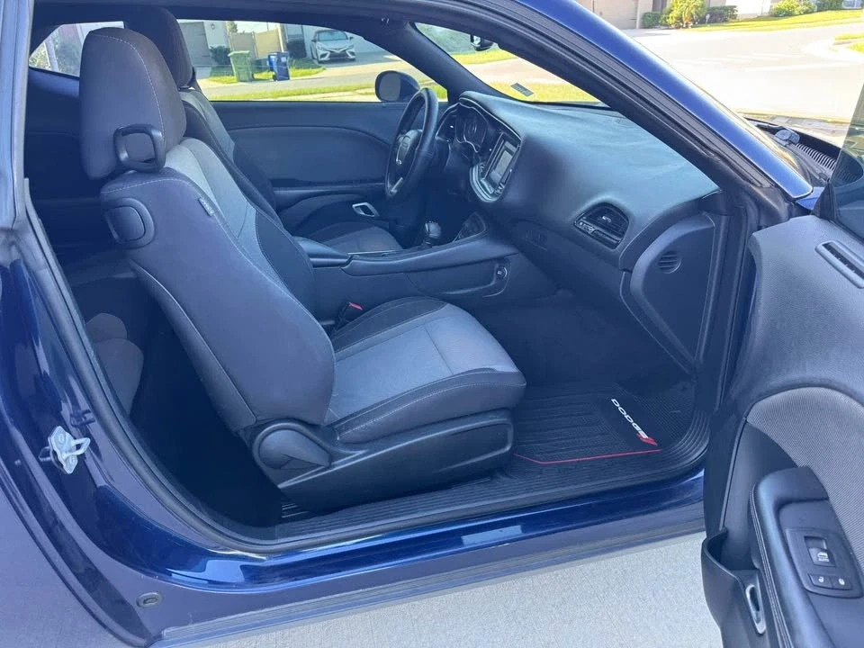 2015 Dodge Challenger 3rd Gen - Image 14 of 19
